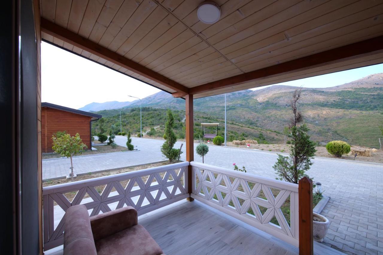 Resort Bujtina E Muriqit *